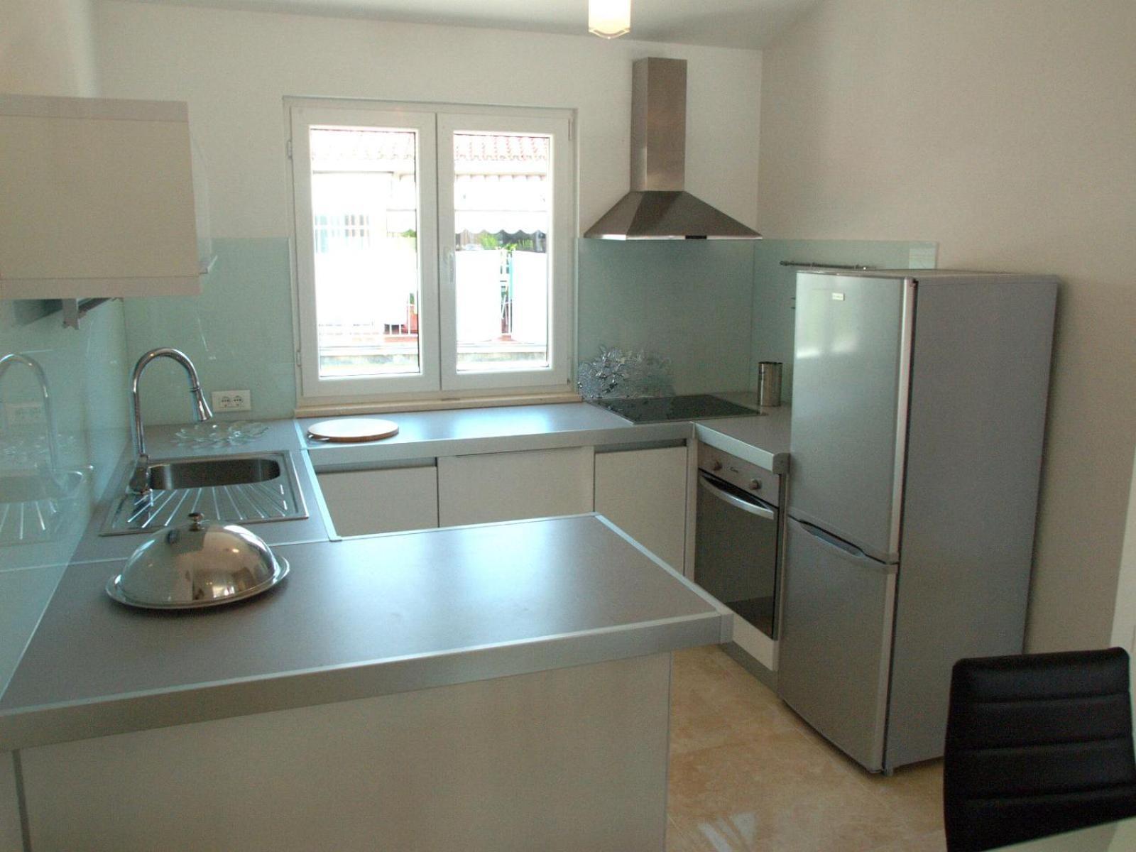 House Merlin Baska Voda Bagian luar foto